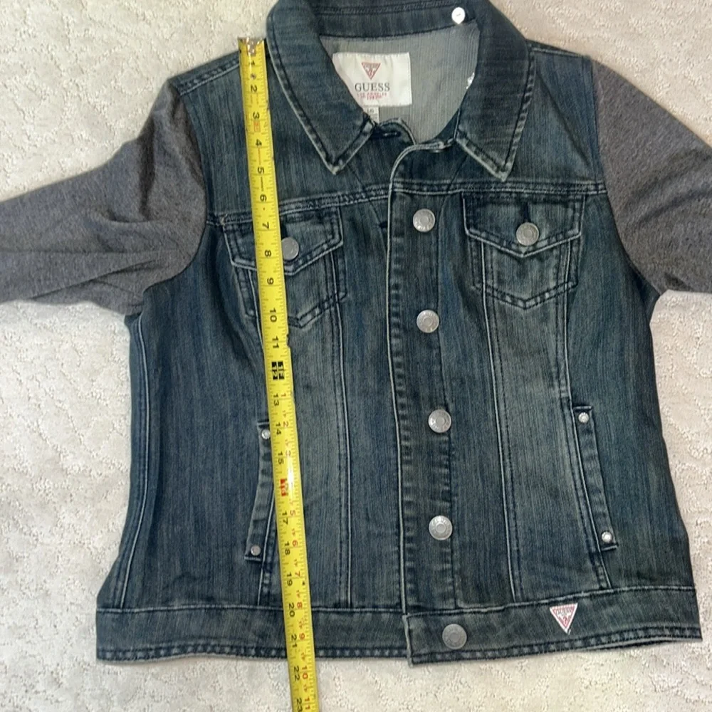 Woman’s GUESS Jean Jacket Size L - Denim Grey Striped Knit Sleeves - Picture 6 of 7